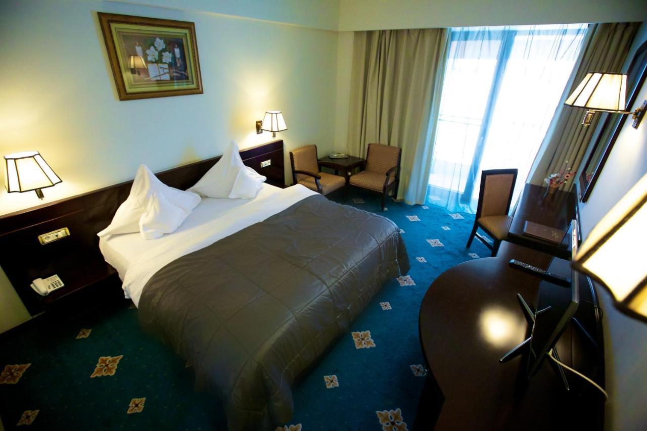 Hotel Delta 4 Tulcea Exterior photo