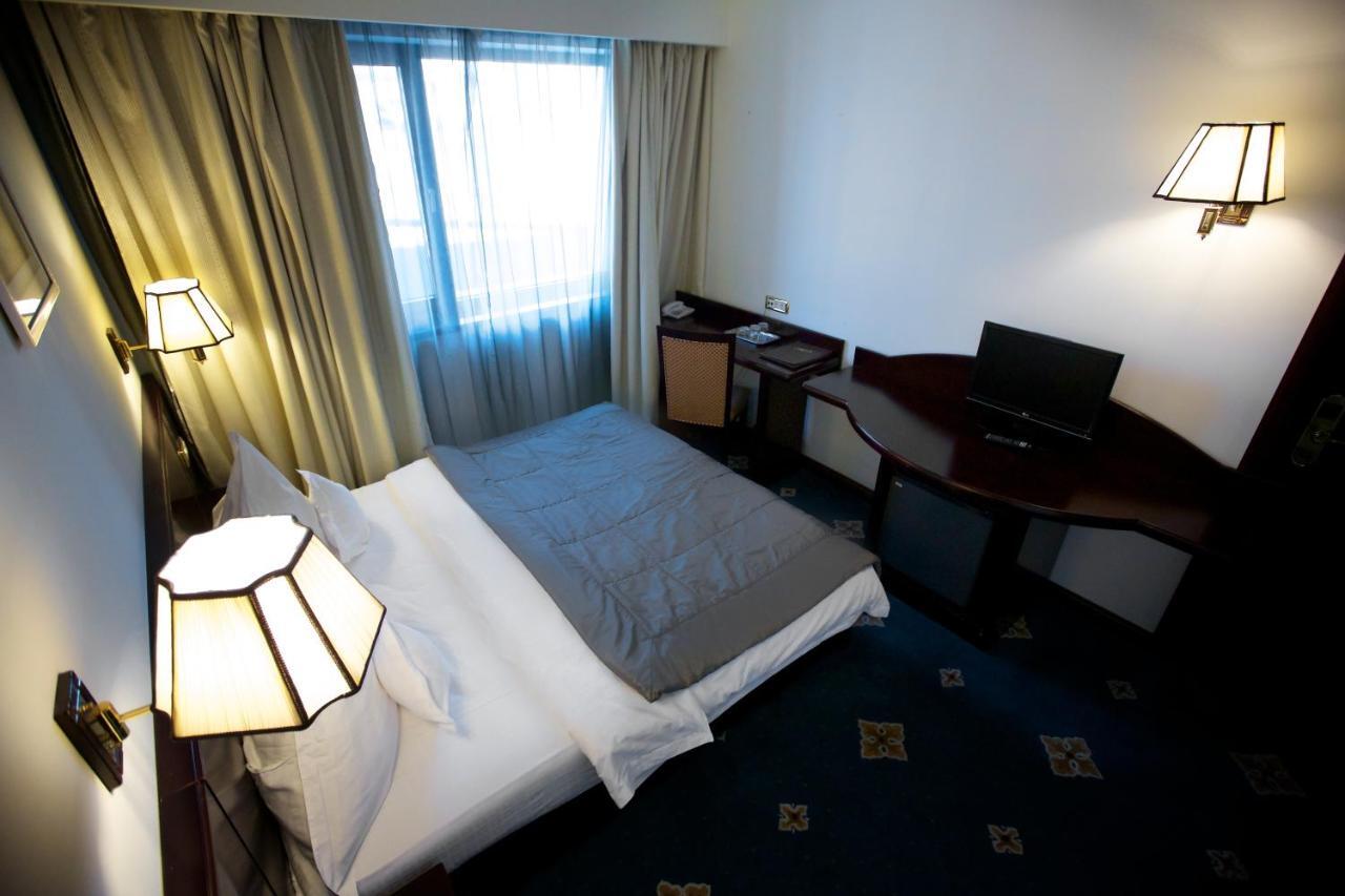 Hotel Delta 4 Tulcea Exterior photo