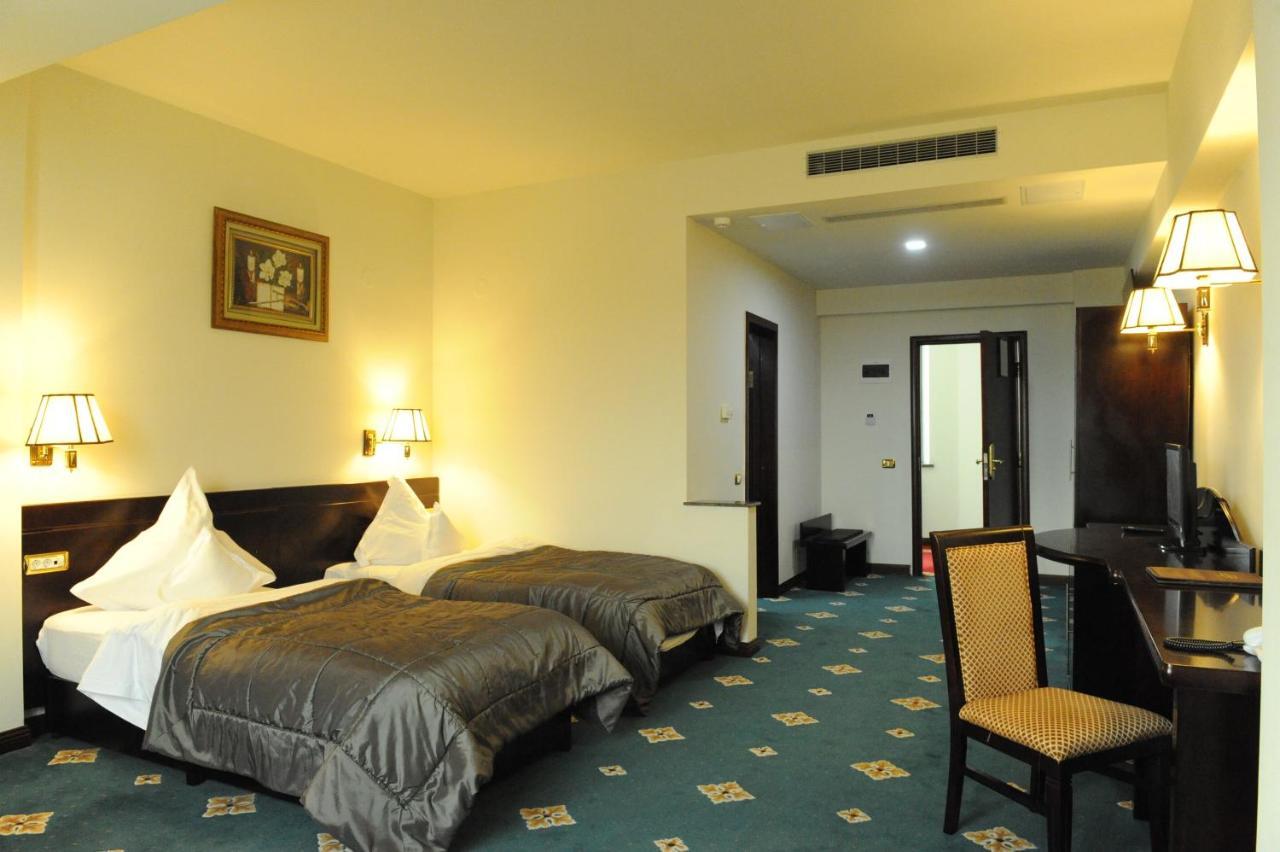 Hotel Delta 4 Tulcea Exterior photo